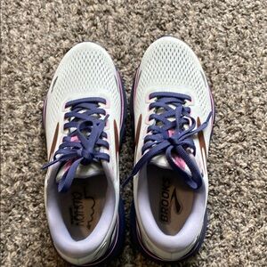 Brooks Ghost 15